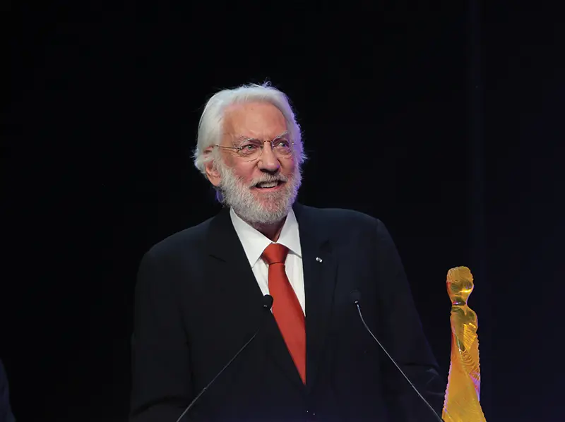 Donald Sutherland: Remembering a Peacemaker